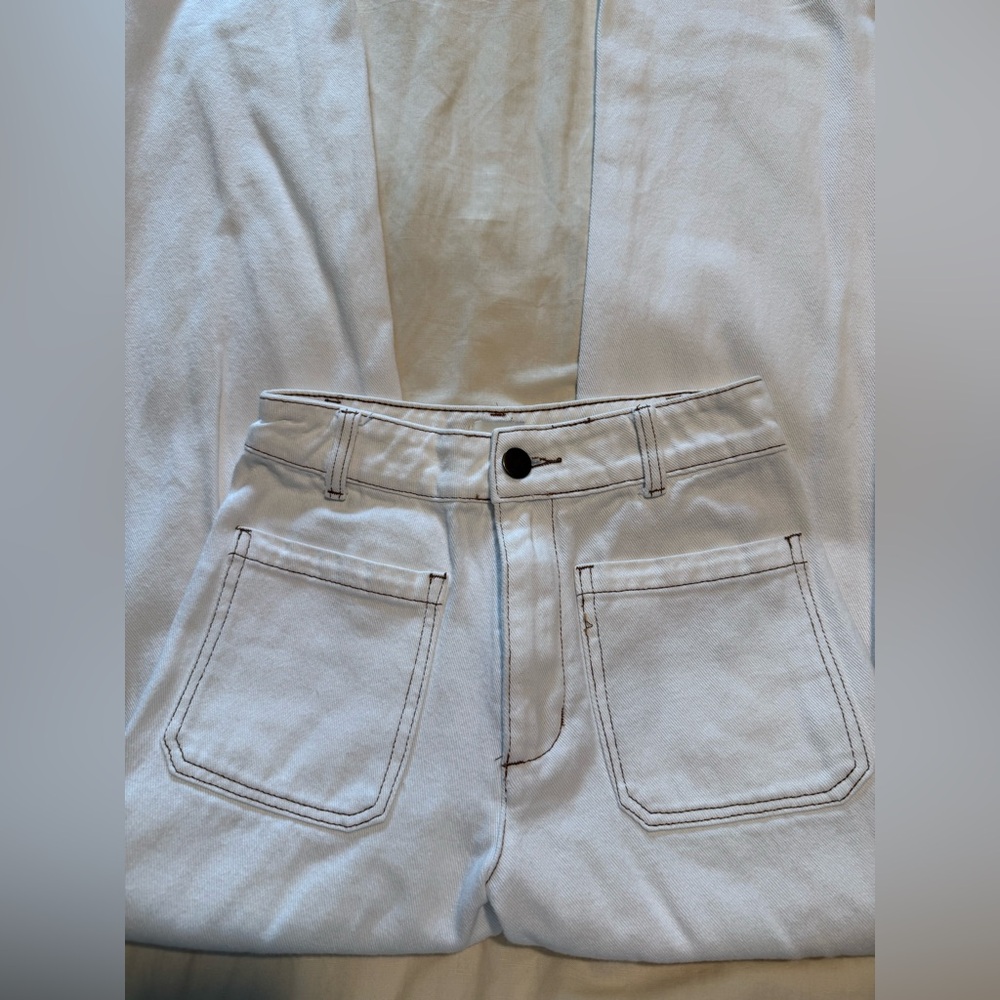 DISSH White Straight Leg Jeans with Contrast Stitching - Picture 2 of 5